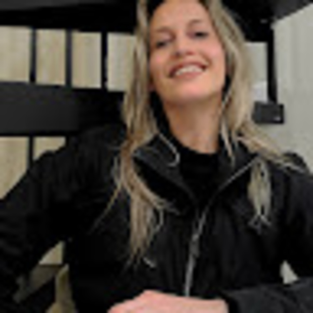 Meet your Posher, Renata